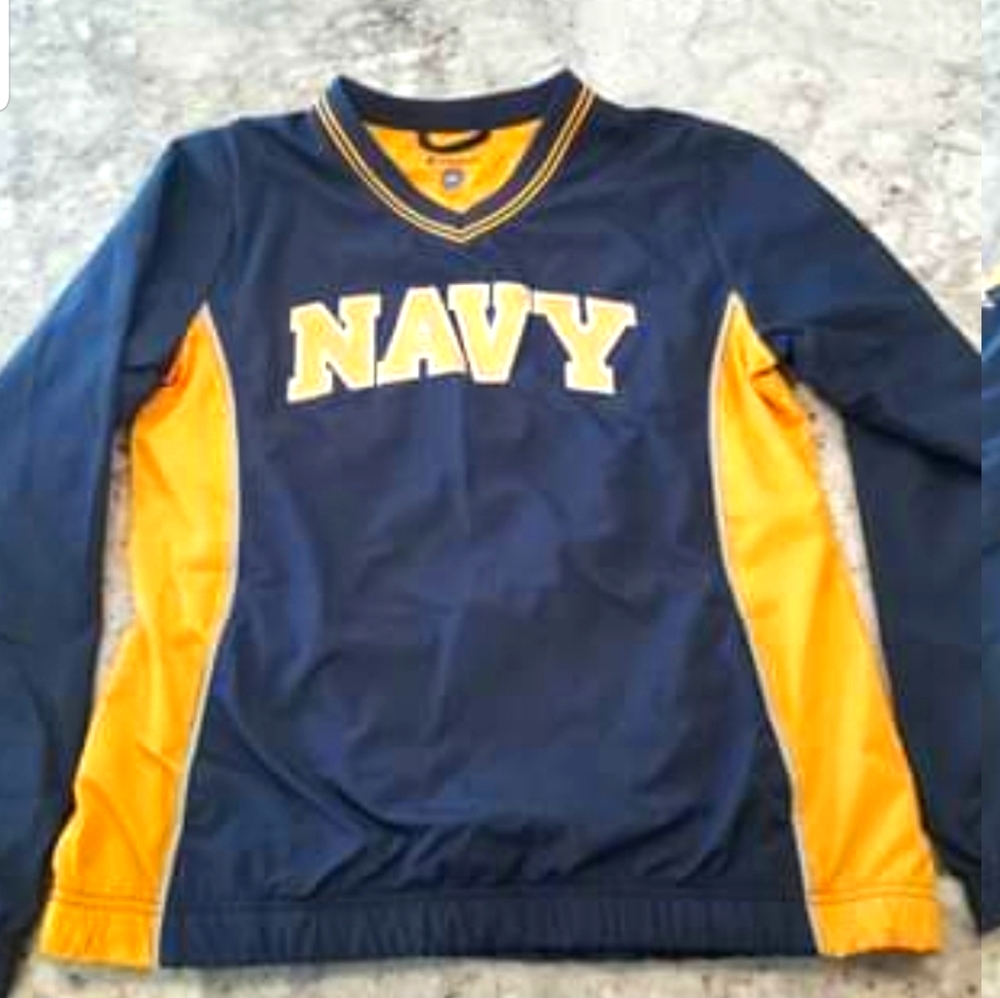 U.S. Navy Track Pull-Over